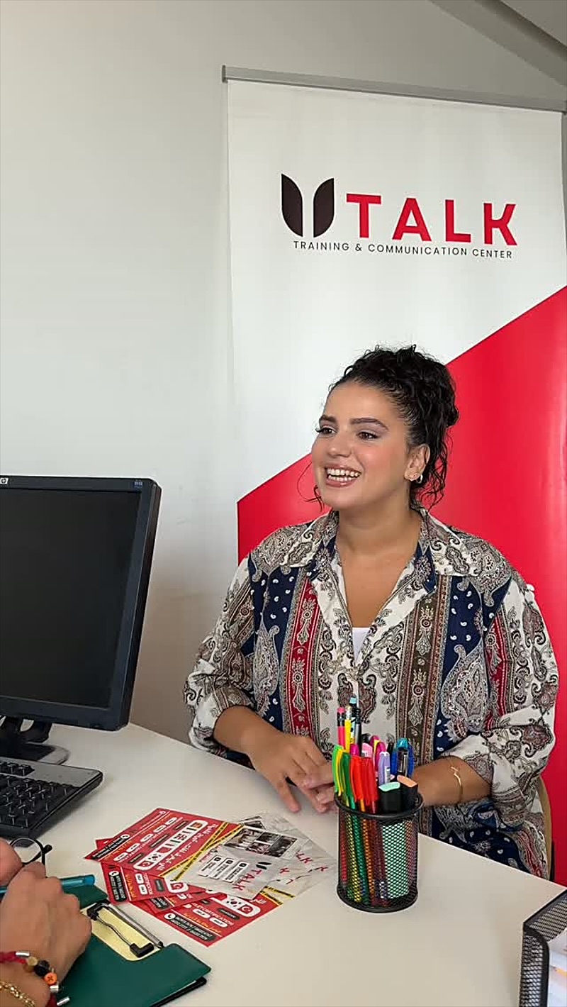 Une conseillère UTALK reçoit un futur étudiant